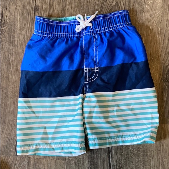 3 boys bathing suits - Picture 2 of 7